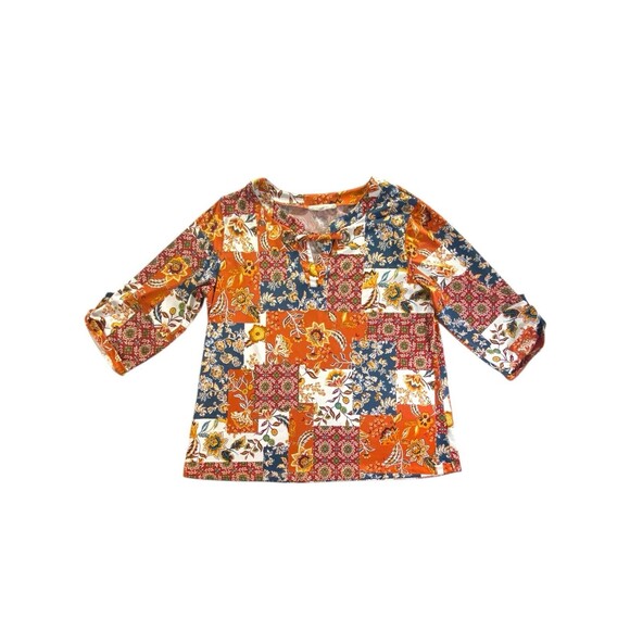 Above & Beyond Women’s M Patchwork Floral 3/4 Sleeve V-Neck Top Grommet Detail - Picture 11 of 11